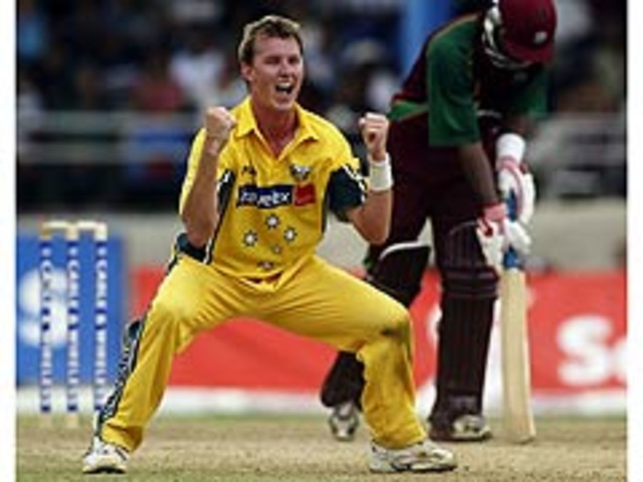 Brett lee traps Marlon Samuels, West Indies v Australia, May 25, 2003