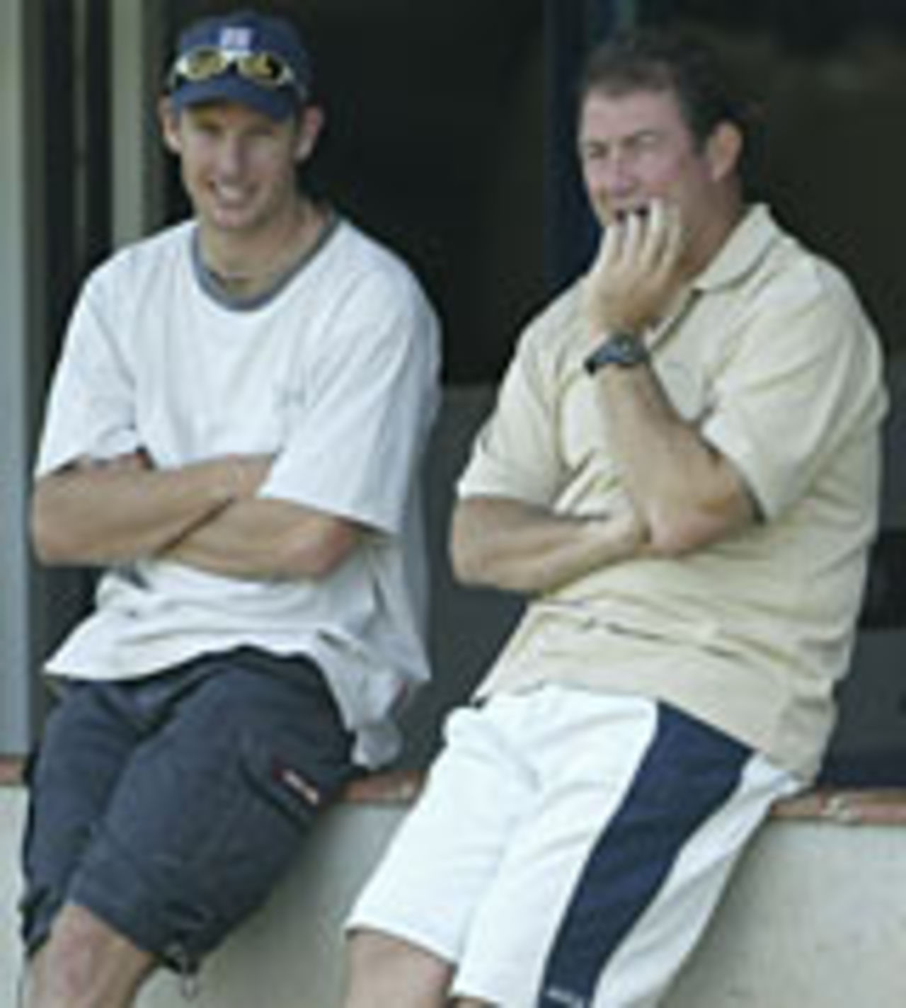 Andy Blignaut and Geoff Marsh chat in Harare, May 18, 2004