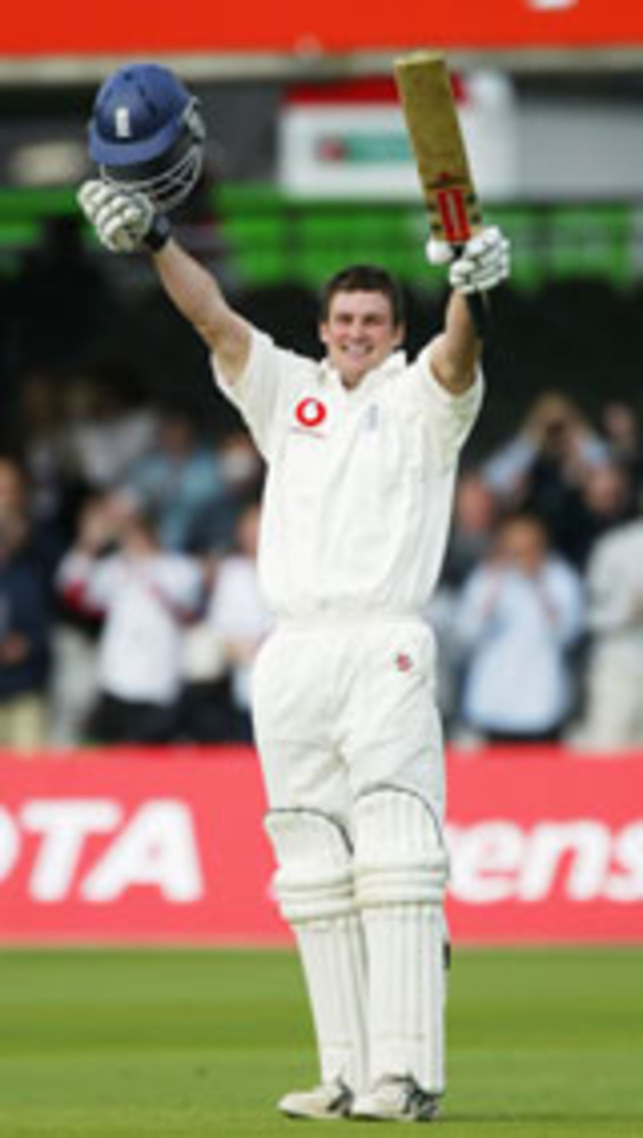Andrew Strauss celebrates his debut Test century, England v New Zealand, 1st Test, Lord's, May 21, 2004