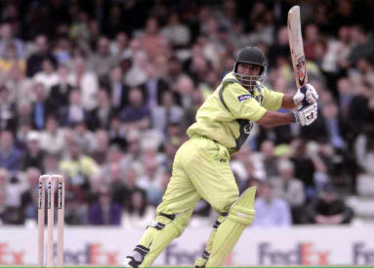 Pakistani opening batsman Saeed Anwar piles on the runs during the World Cup match against Zimbabwe at the Oval in London, 11 June 1999.