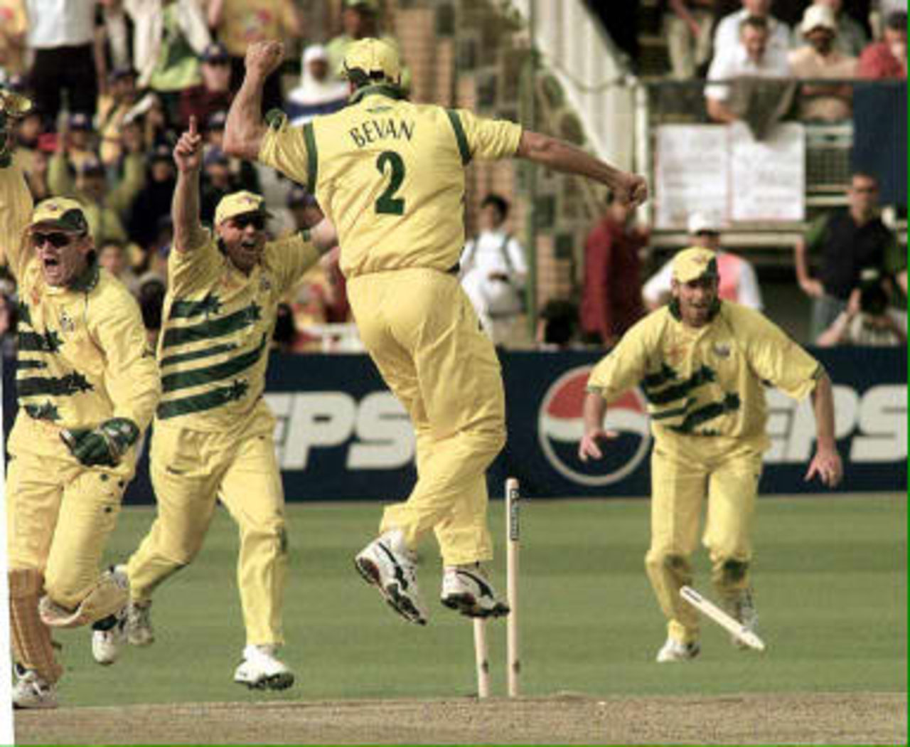 The Australian team celebrate their win over South Africa in the Cricket World cup at Edgbaston, Birmingham, 17 June 1999.