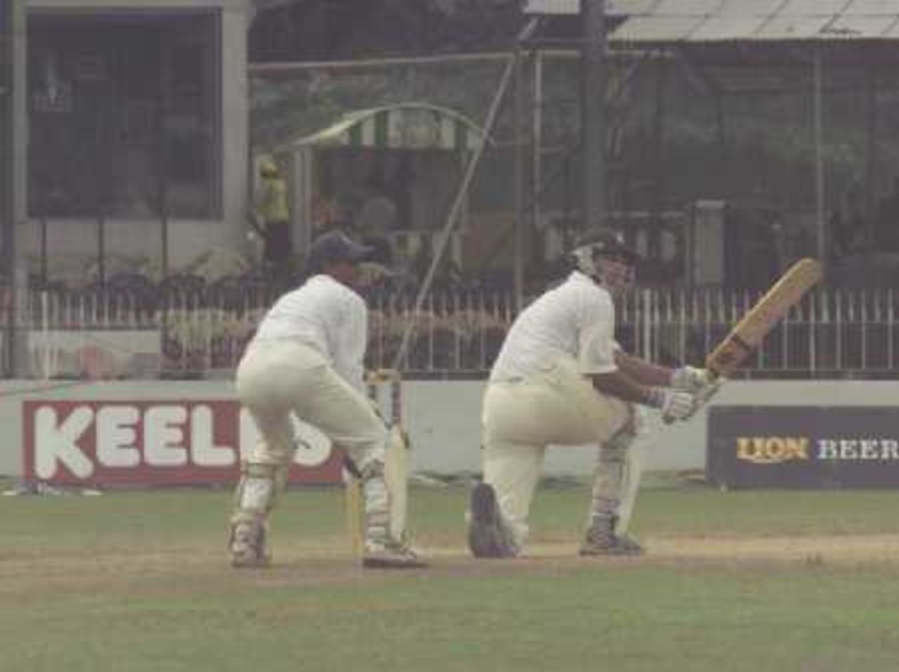 Wasim sweeps Pakistan towards victory, 1st Test Pakistan v Sri Lanka, 14-18 June 2000