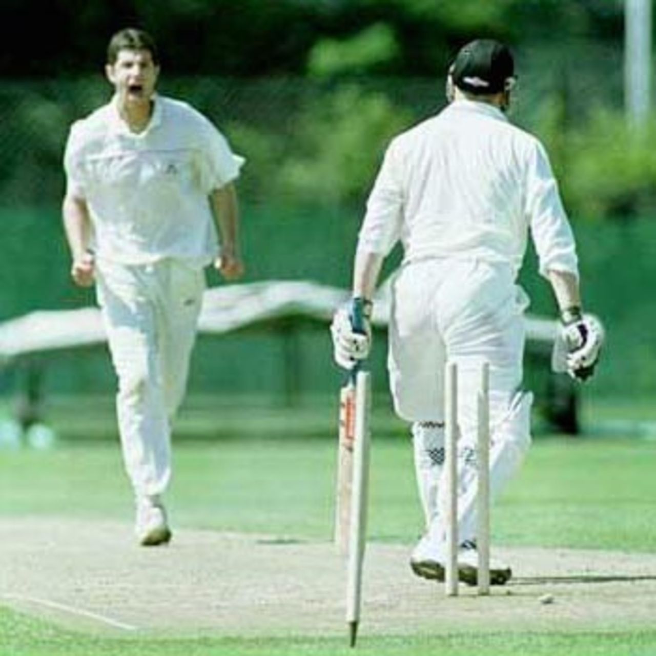 Mike Smethurst sends the stumps cartwheeling, New Zealand 'A' in England, 2000, Lancashire v New Zealand 'A', Aigburth, Liverpool, 13-16 June 2000(Day 4).
