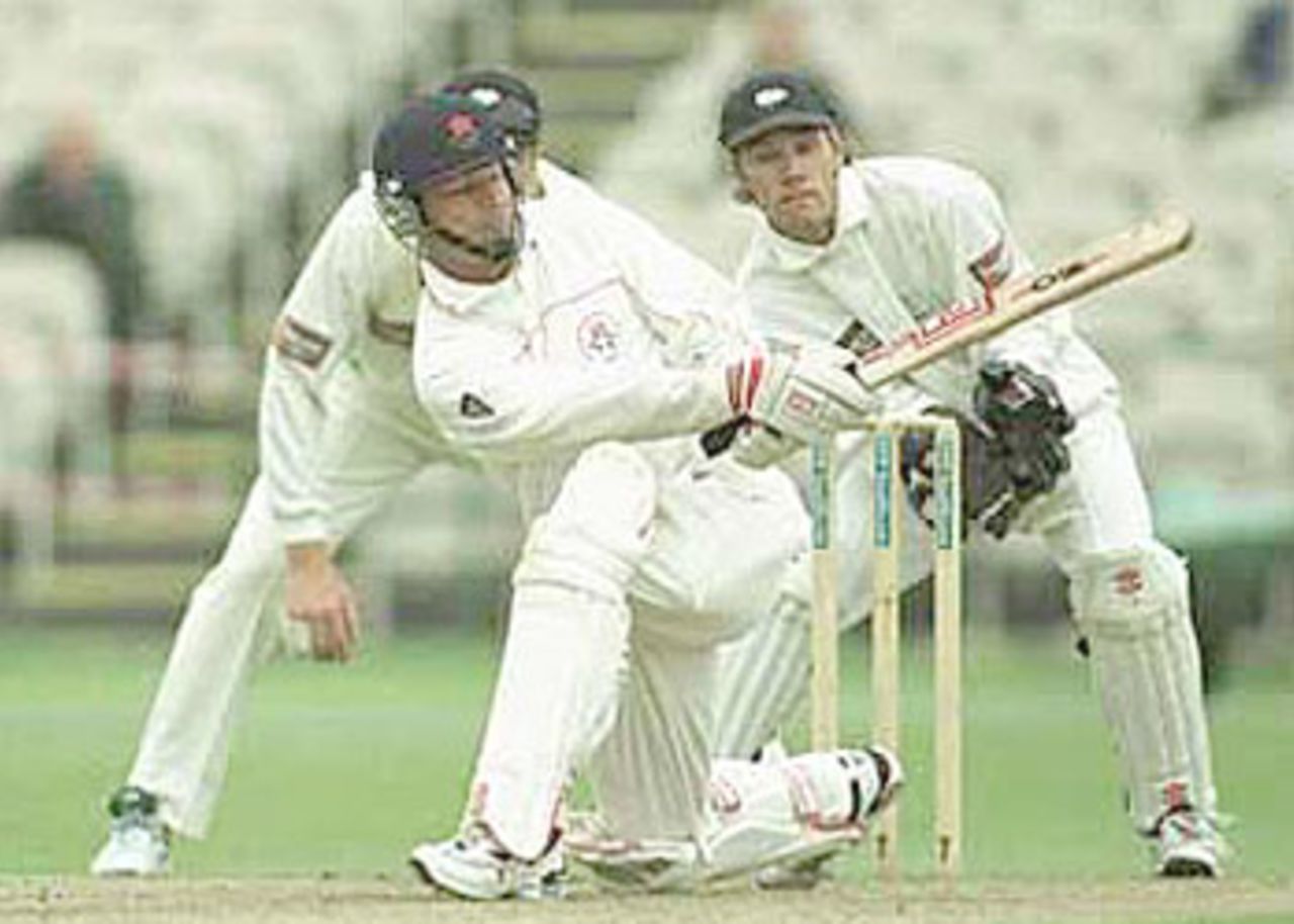 Graham Lloyd sweeps Fisher, PPP healthcare County Championship Division One, 2000, Lancashire v Yorkshire, Old Trafford, Manchester, 29Jun-02Jul 2000 (Day 1).