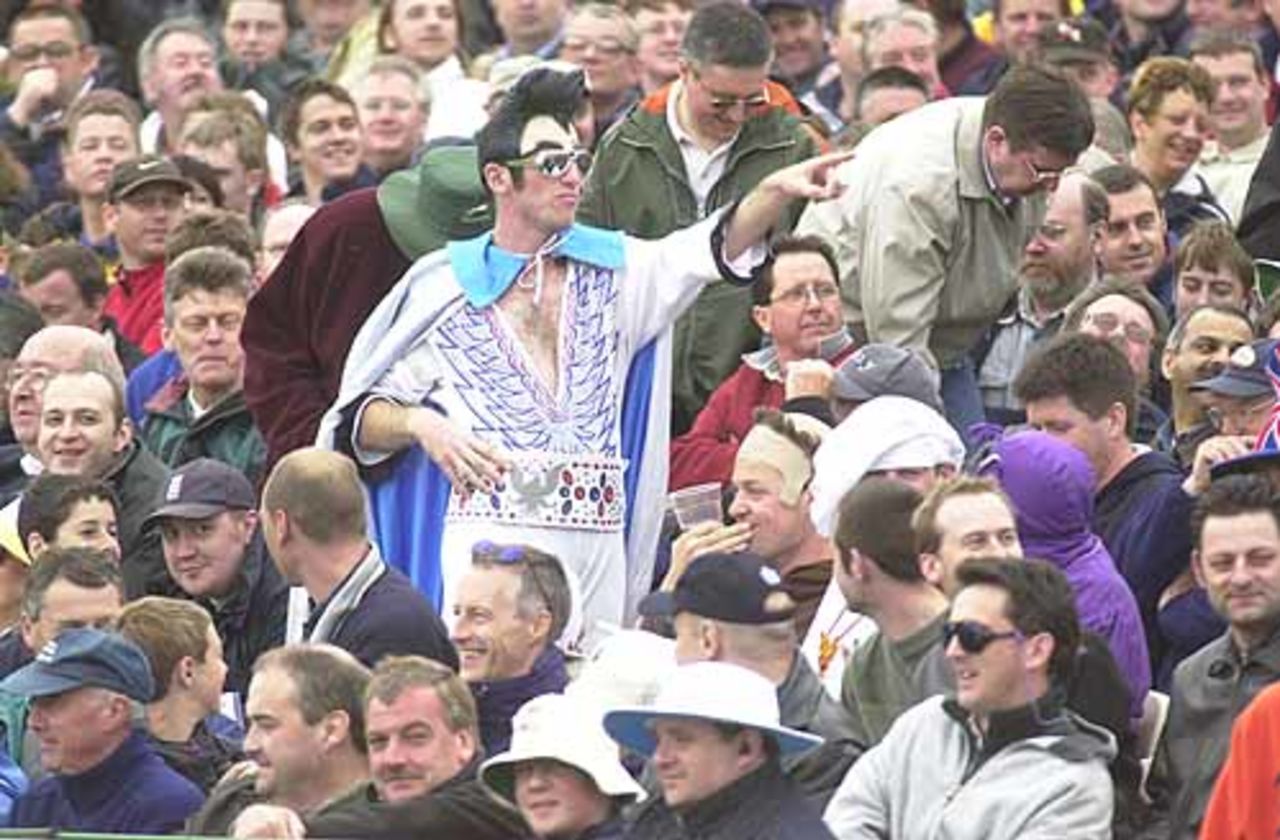 England v Pakistan 2nd npower Test, Manchester , 31 May-4 June 2001