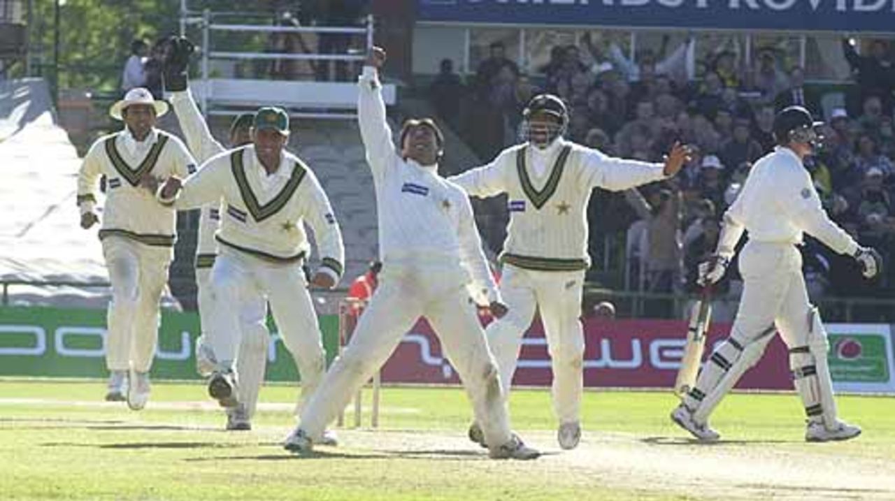 England v Pakistan 2nd npower Test, Manchester , 31 May-4 June 2001