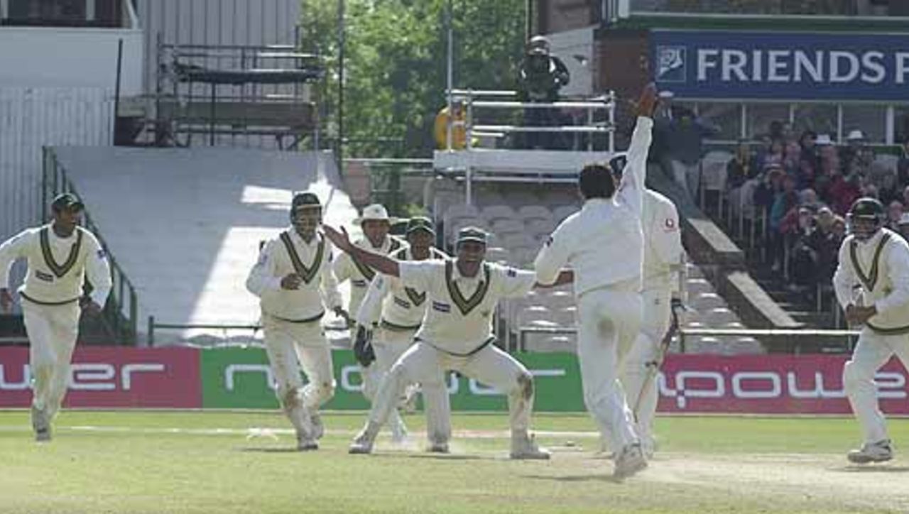 England v Pakistan 2nd npower Test, Manchester , 31 May-4 June 2001