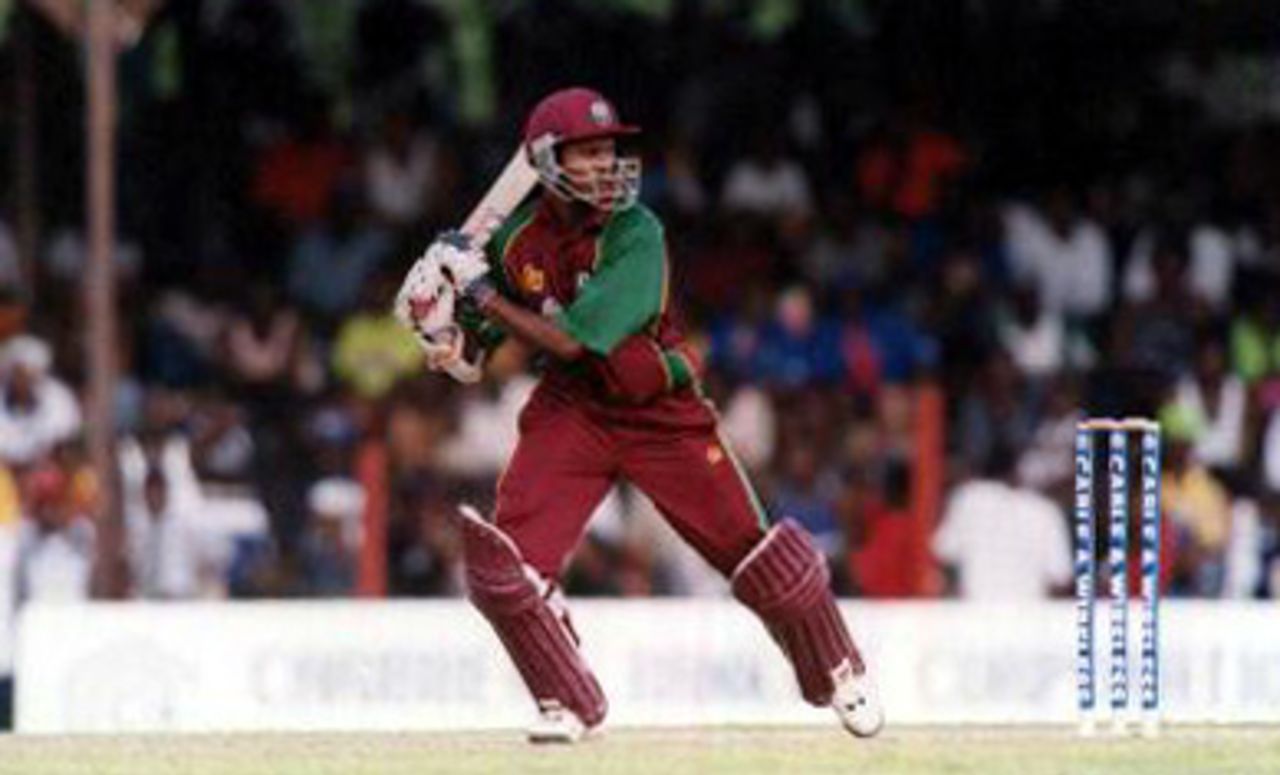 Chanderpaul cuts, 7th ODI West Indies v South Africa, at Arnos Vale Ground, Kingstown, St Vincent, 16 May 2001