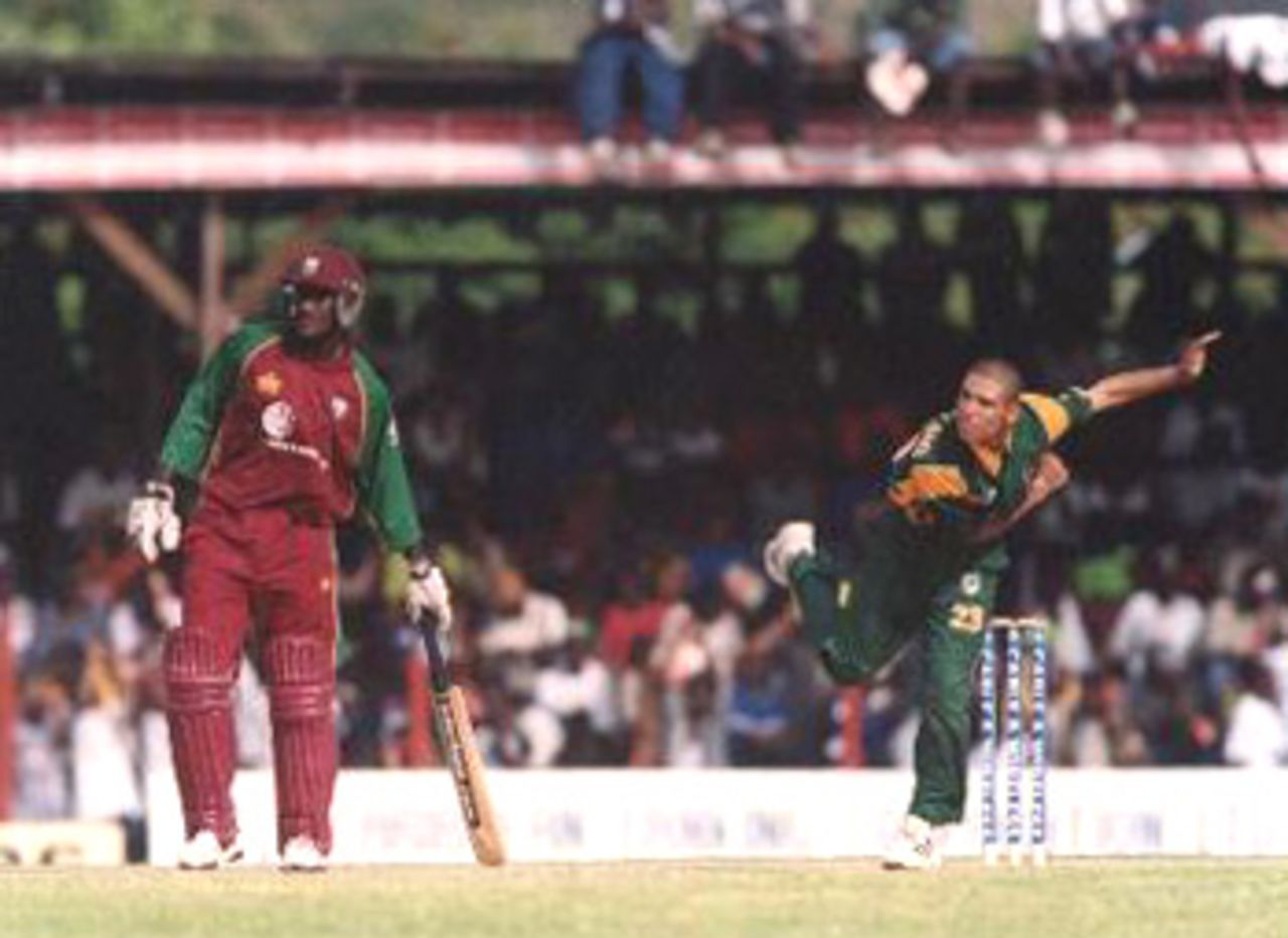Justin Ontong and Hooper during the match, 7th ODI West Indies v South Africa, at Arnos Vale Ground, Kingstown, St Vincent, 16 May 2001