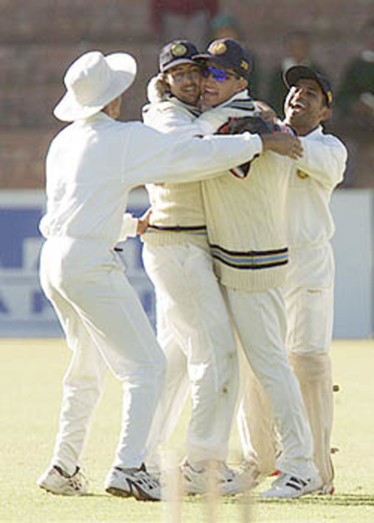 8 June 2001: India in Zimbabwe, 2001, 1st Test, Zimbabwe v India, Queens Sports Club, Bulawayo, 7-11 June 2001(Day 2).