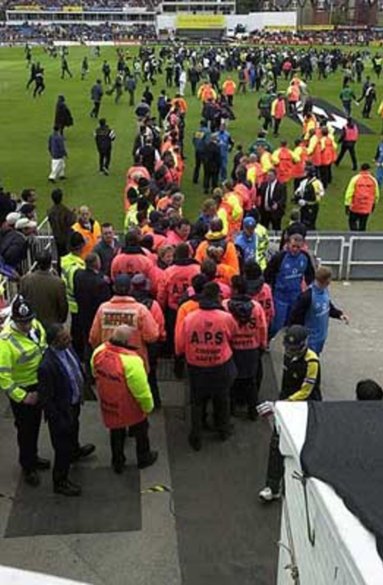 England v Pakistan, NatWest Series 2001, 7th Match, 17 June 2001, Leeds