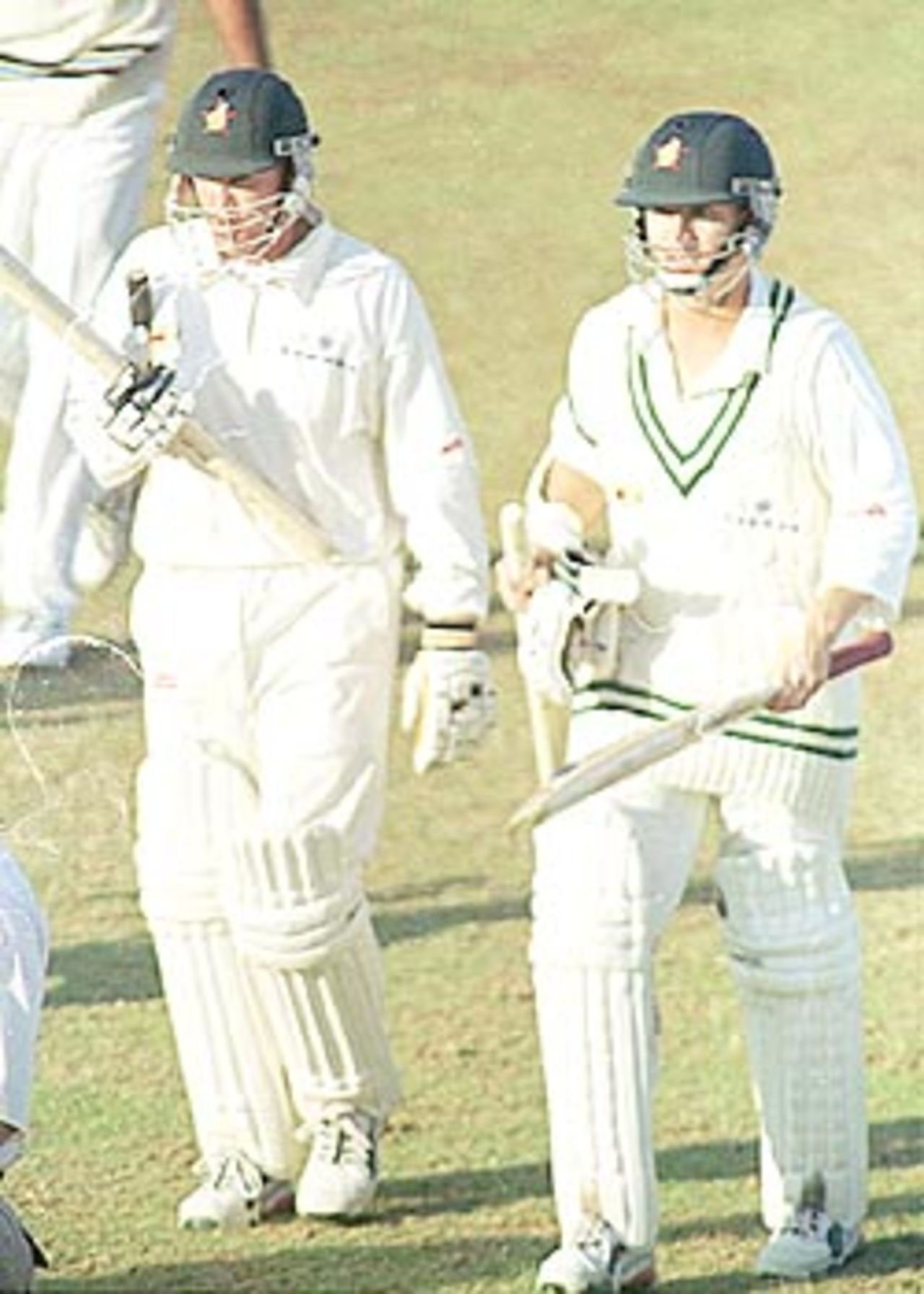 18 June 2001: India in Zimbabwe 2001,  2nd Test,  Zimbabwe v India, Harare Sports Club, 15-19 June 2001, (Day 4)
