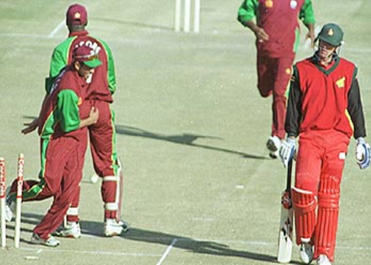23 June 2001: Coca-Cola Cup (Zimbabwe) 2001, 1st Match, Zimbabwe v West Indies, Harare Sports Club.