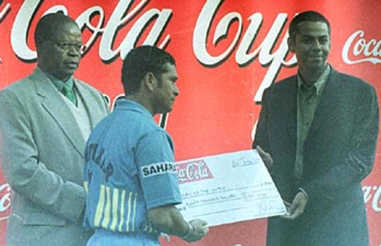 24 June 2001: Coca-Cola Cup (Zimbabwe) 2001, 2nd Match, Zimbabwe v India, Harare Sports Club.