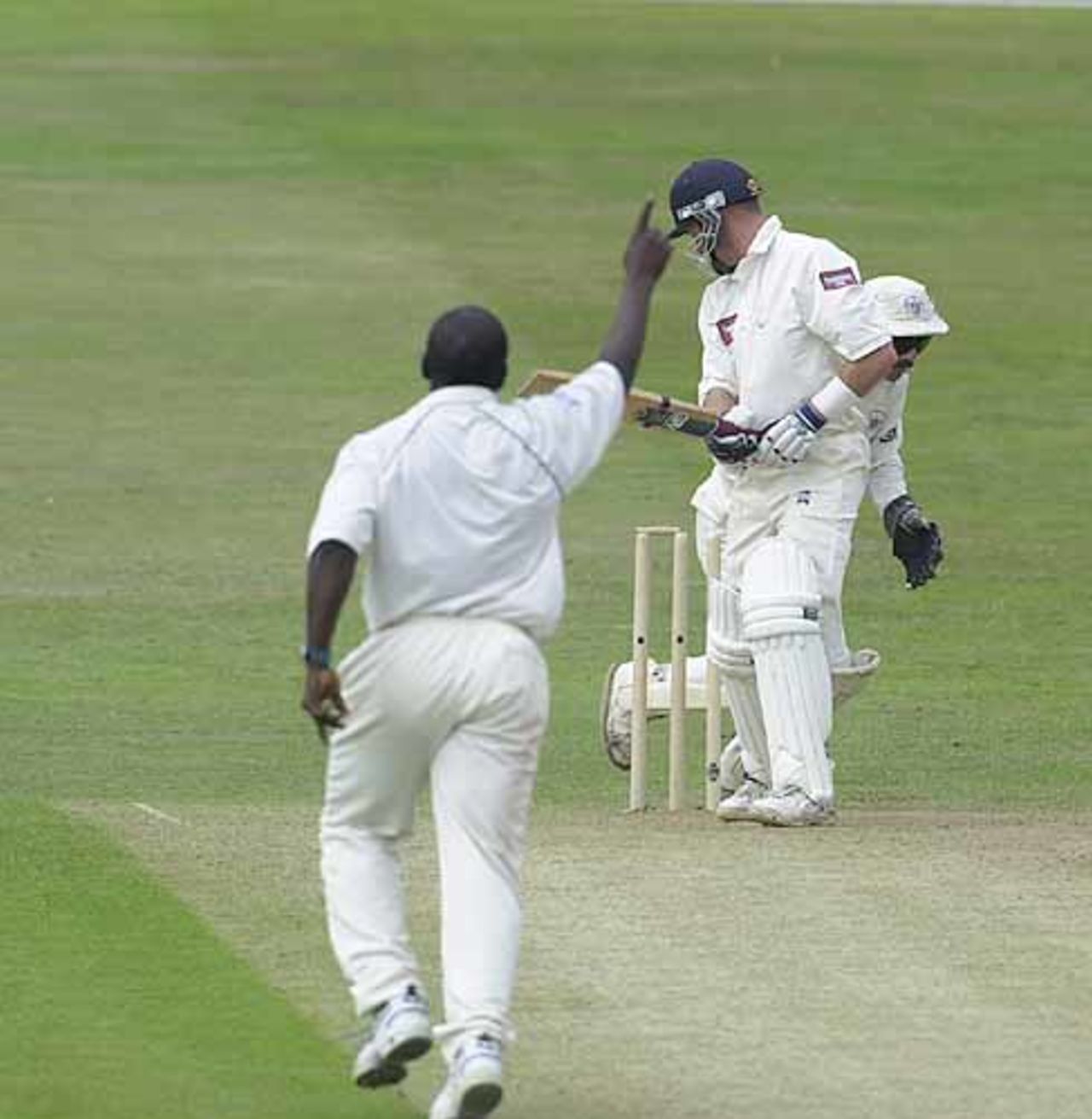 Yorkshire v Gloucestershire, Benson and Hedges Cup, semi final, Leeds, 25 June 2001