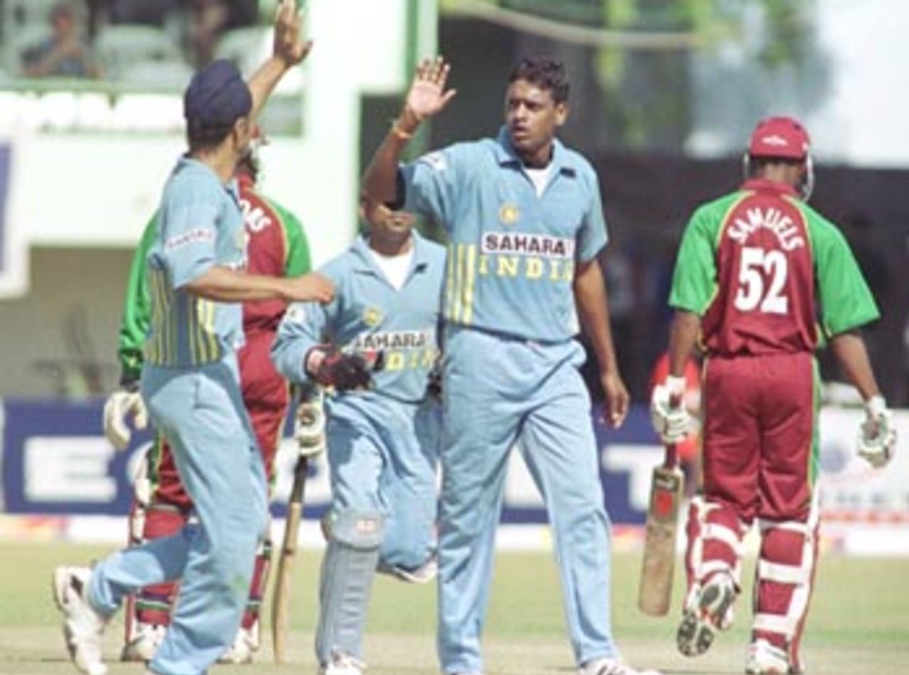 30 June 2001: Coca-Cola Cup (Zimbabwe) 2001, 4th Match, India v West Indies, Queens Sports Club, Bulawayo