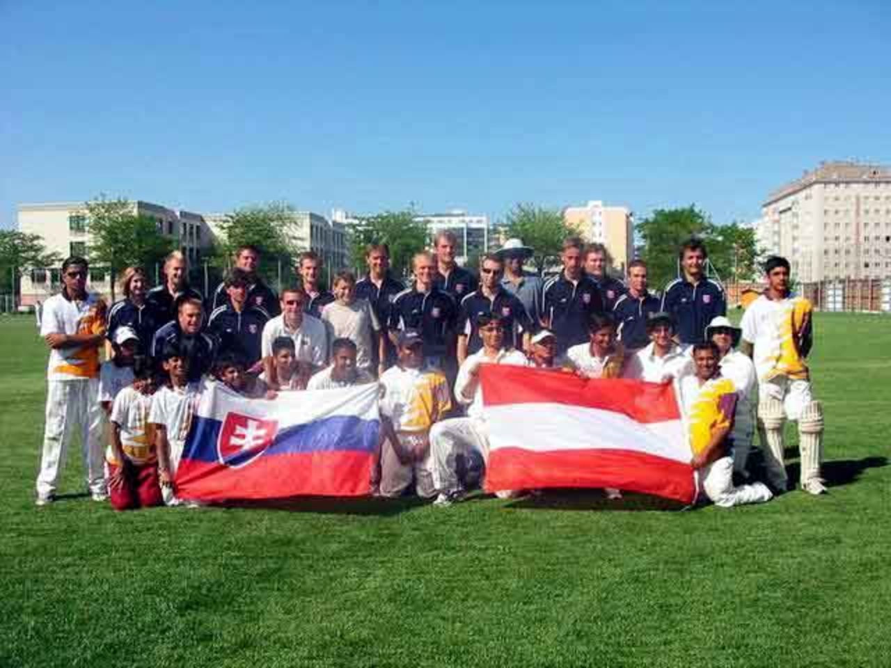 Slovakians in Austria: The two teams line up