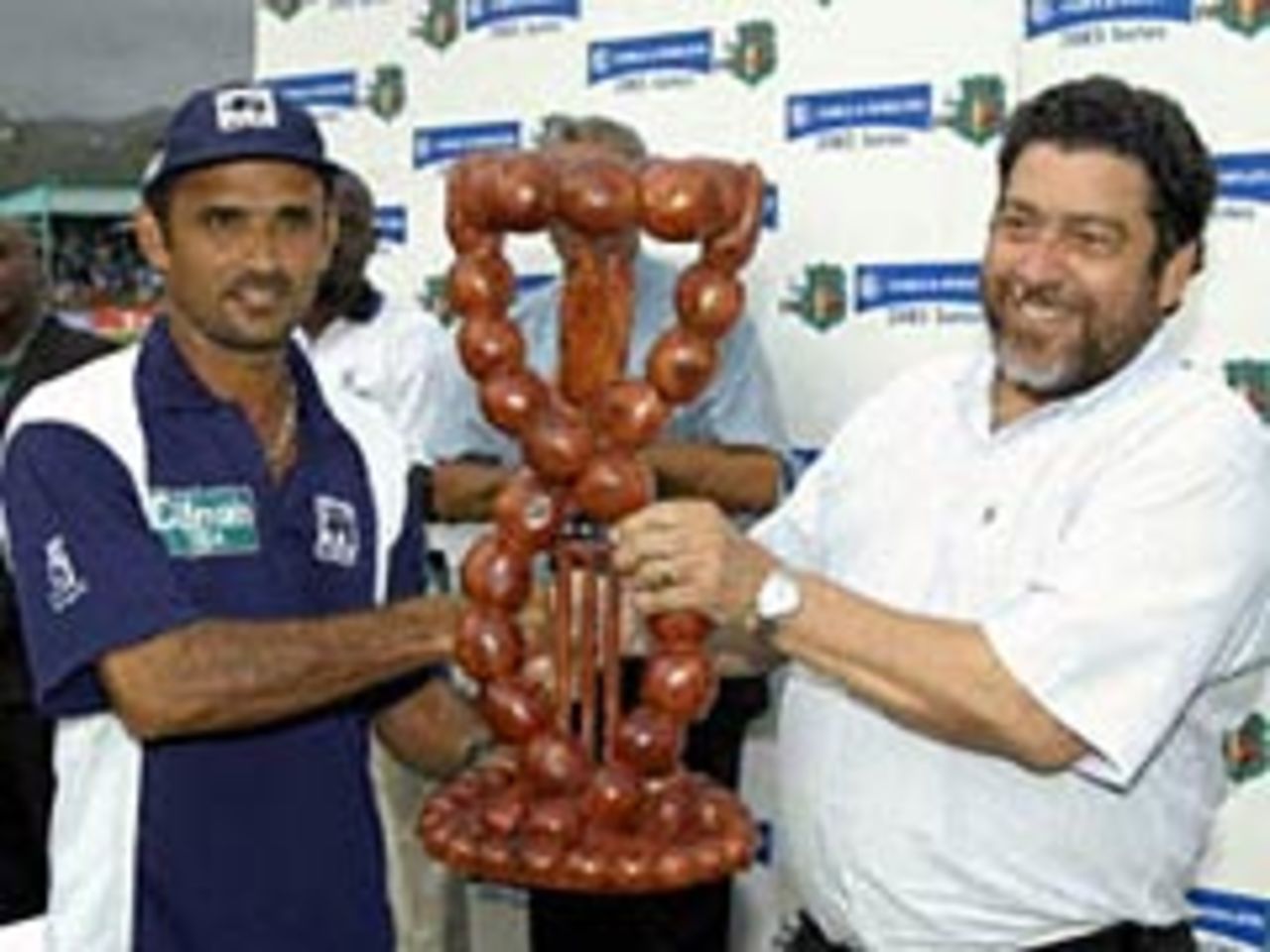 Marvan Atapattu receives the series trophy, West Indies v Sri Lanka, June 11, 2003