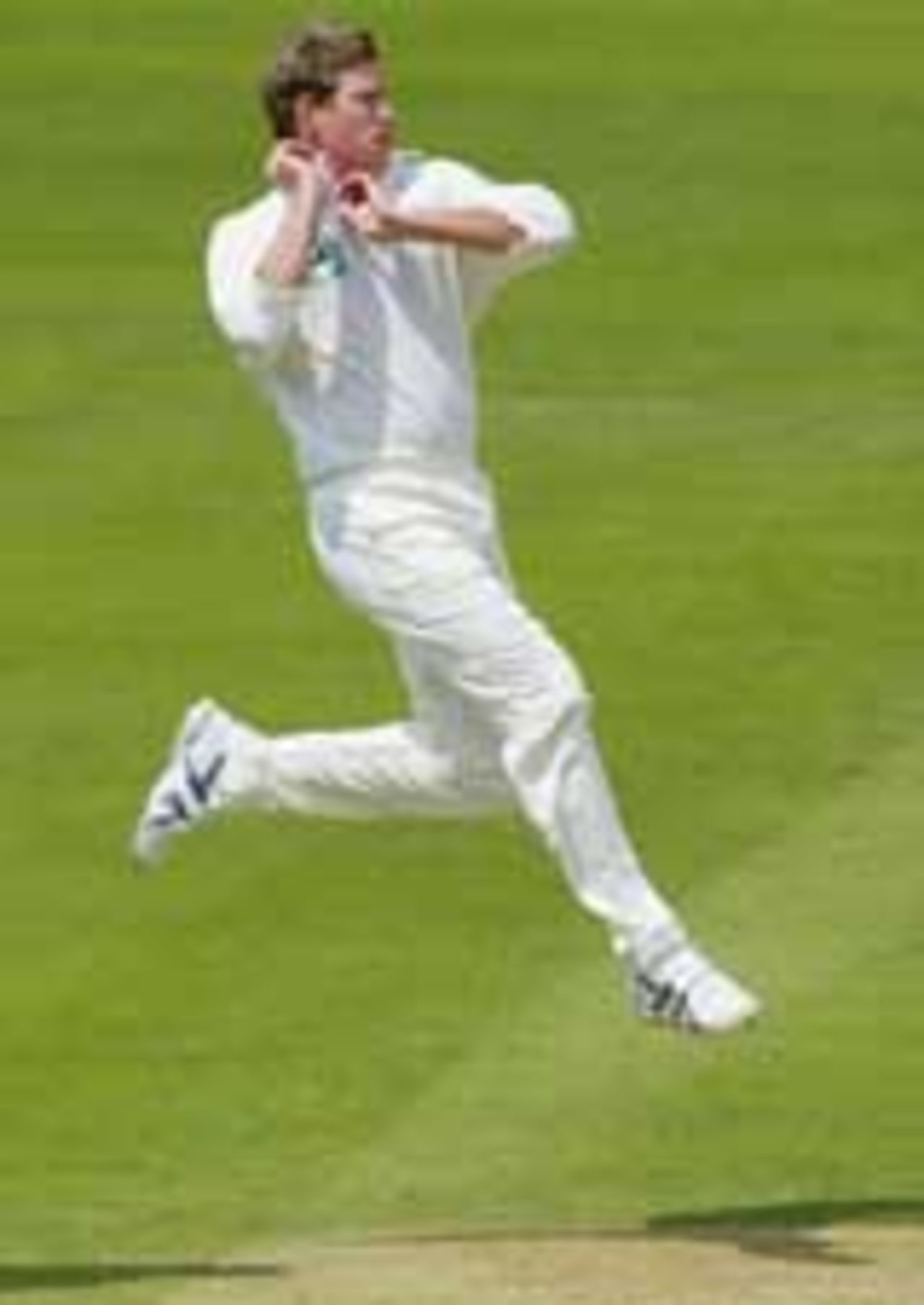 Jacob Oram bowling at Lord's, England v New Zealand, 1st Test, May 2004