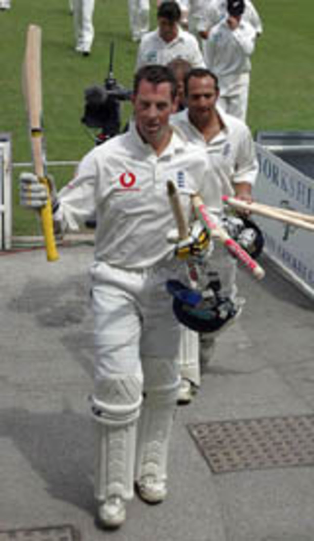 Marcus Trescothick leads England off after victory, England v New Zealand, 2nd Test, Headingley, June 7, 2004