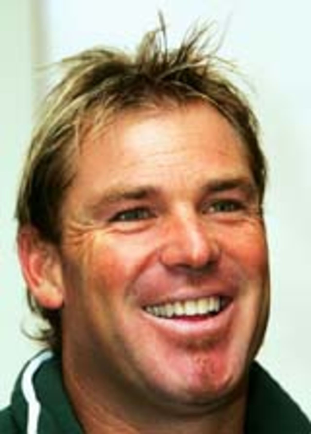 Shane Warne speaks to the media during a press conference , Melbourne, June 22, 2004