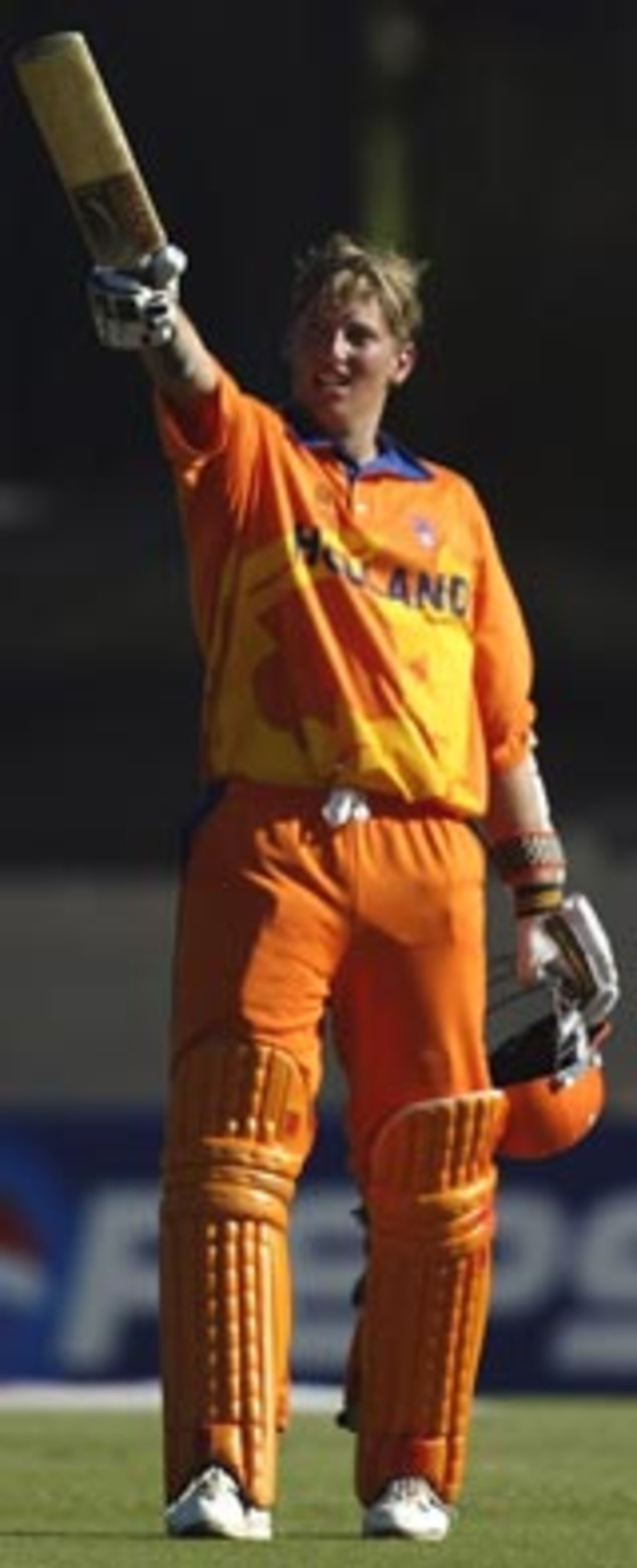 Daan van Bunge celebrates reaching his 50 against India, Holland v India, ICC CWC 2003, February 12 2003