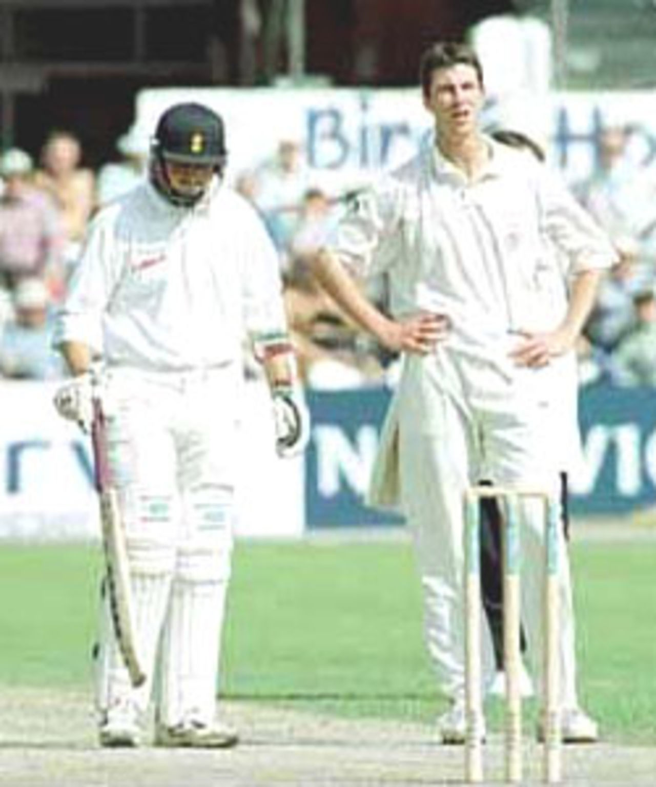 Mike Smethurst watches another edge go for 4, PPP healthcare County Championship Division One, 2000, Derbyshire v Lancashire, County Ground, Derby, 07-10 July 2000 (Day 1).