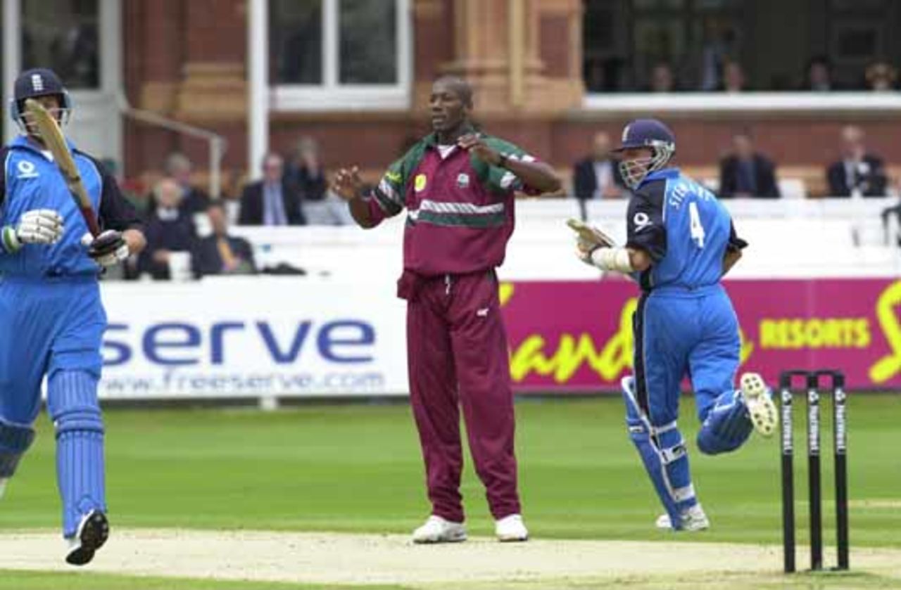 Third Nat West ODI at Lord's, England v West Indies, 2000