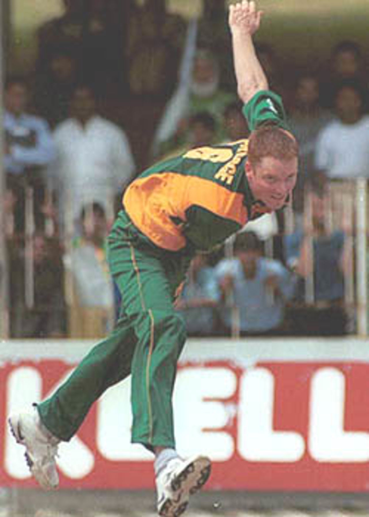 David Terbrugge in action against Pakistan. Singer Triangular Series 2000/01, 6th Match, Pakistan v South Africa, Sinhalese Sports Club Ground Colombo, 12 July 2000.