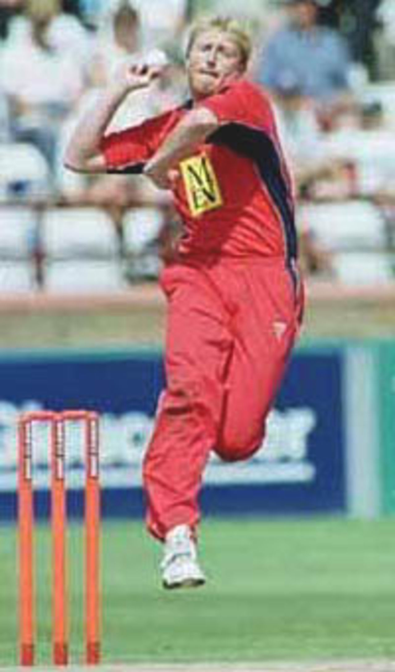 Glen Chapple about to deliver the ball, National League Division One, 2000, Somerset v Lancashire, County Ground, Taunton, 16 July 2000.
