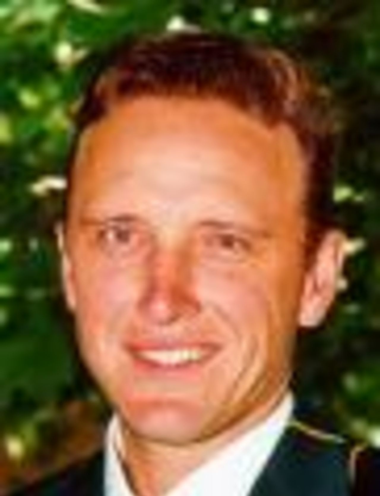 Portrait of Alan Donald.