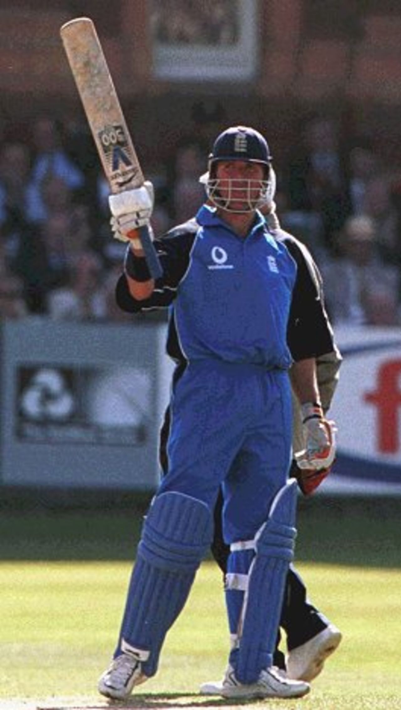 22 Jul 2000: Alec Stewart of England acknowledge the crowd as he reached his Fifty during the match between England and Zimbabwe in the Final of the NatWest Triangular series at Lord's, London.