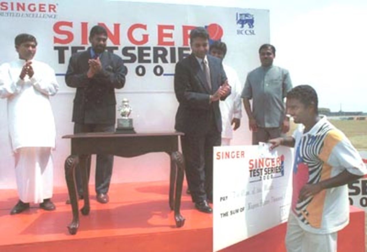 Muralitharan receiving the Man of the Match award. South Africa in Sri Lanka 2000/01, 1st Test, Sri Lanka v South Africa Galle International Stadium, 20-24 July 2000. (Day 4)