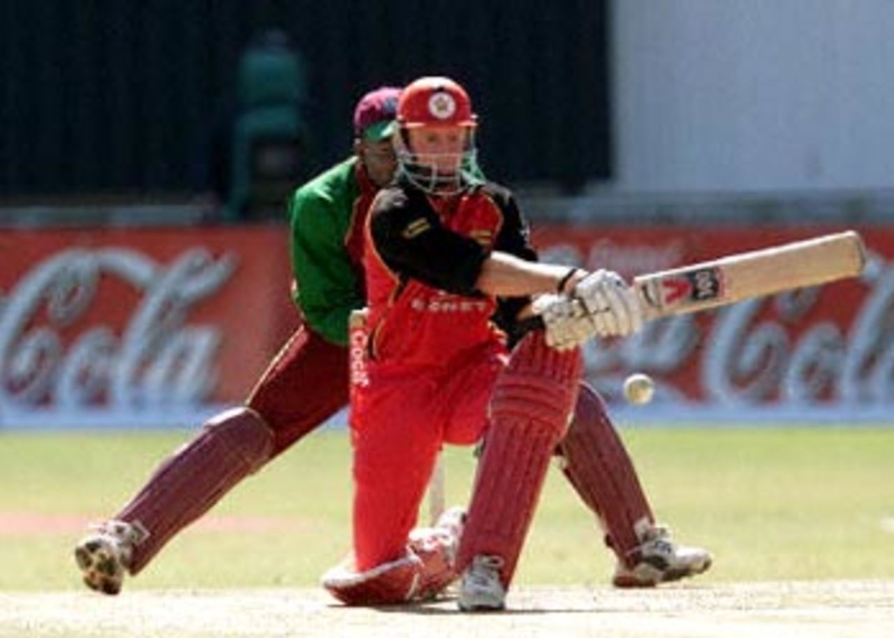 01 July 2001: Coca-Cola Cup (Zimbabwe) 2001, 5th Match, West Indies v Zimbabwe, Queens Sports Club, Bulawayo