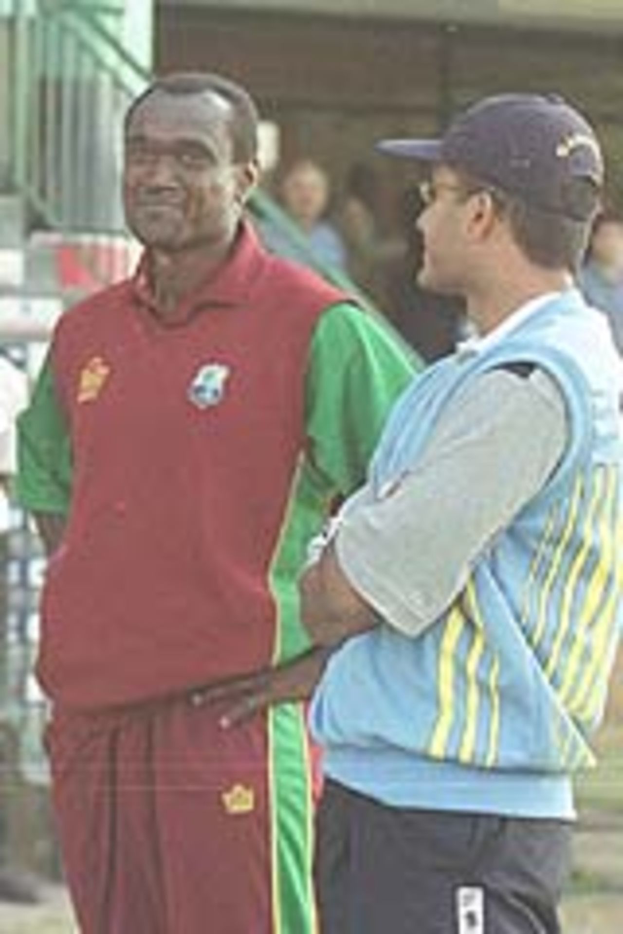 Ganguly and Hooper share a lighter moment during the Coca-Cola Cup in Zimbabwe, Jun-Jul 2001