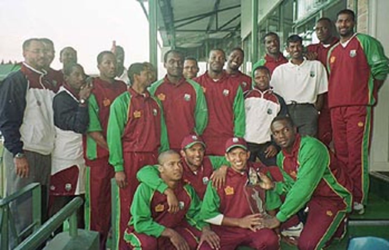 07 July 2001: Coca-Cola Cup (Zimbabwe) 2001, Final, India v West Indies, Harare Sports Club