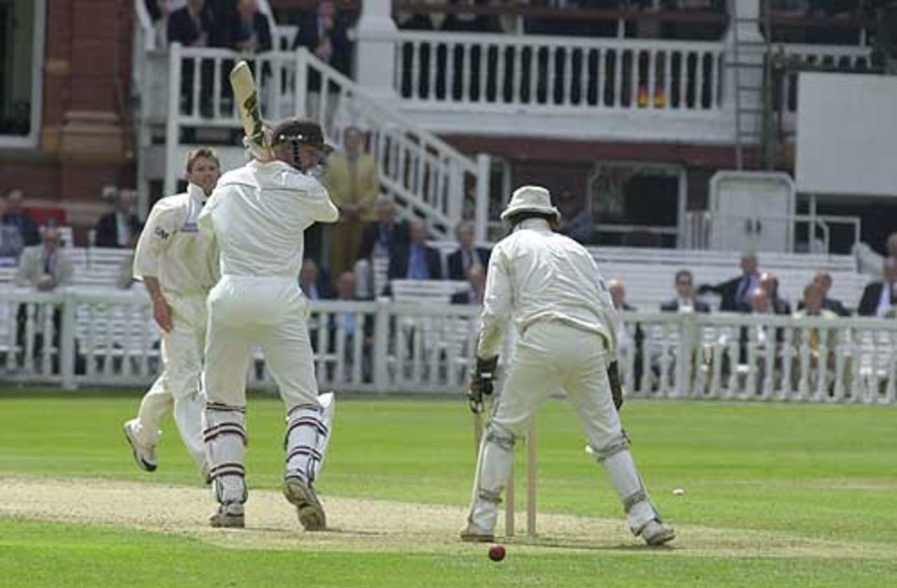 Gloucs v Surrey, Benson and Hedges Cup Final, Lord's, 14 July 2001