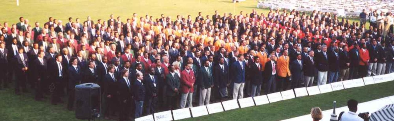 Teams line up at opening ceremonies, ICC Trophy 2001, Toronto