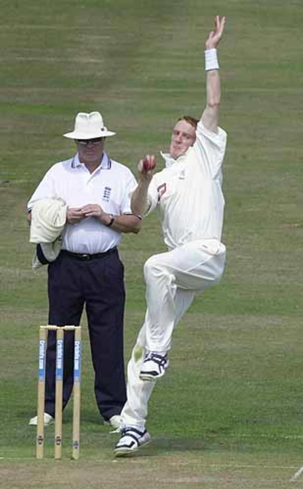 A bowling study of the Yorkshire tyro Stephen Kirby, CricInfo Championship, 27th July 2001, Leeds
