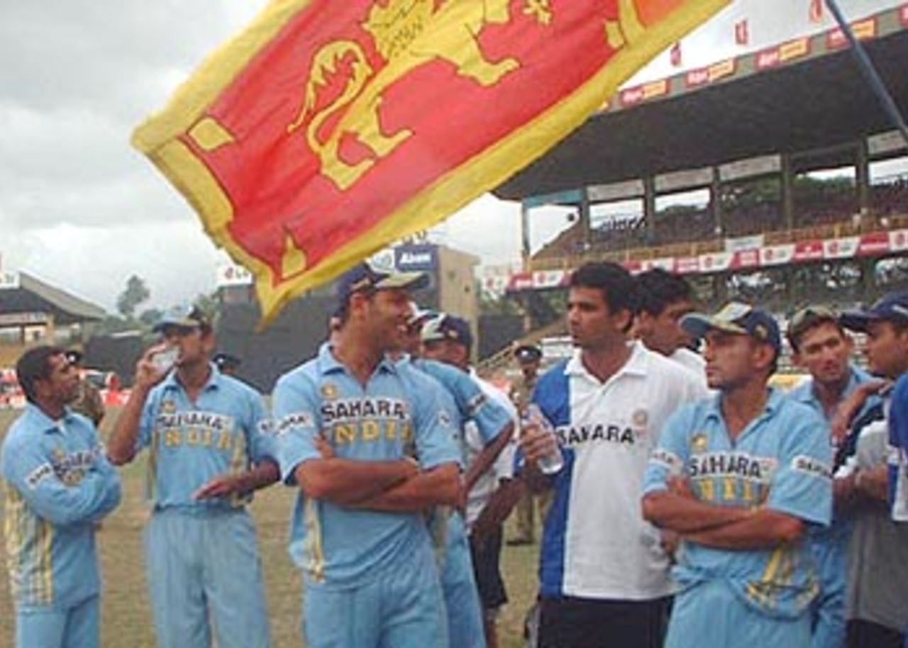 28 July 2001: Coca-Cola Cup (Sri Lanka) 2001, 6th Match, India v Sri Lanka, R.Premadasa Stadium, Khettarama, Colombo