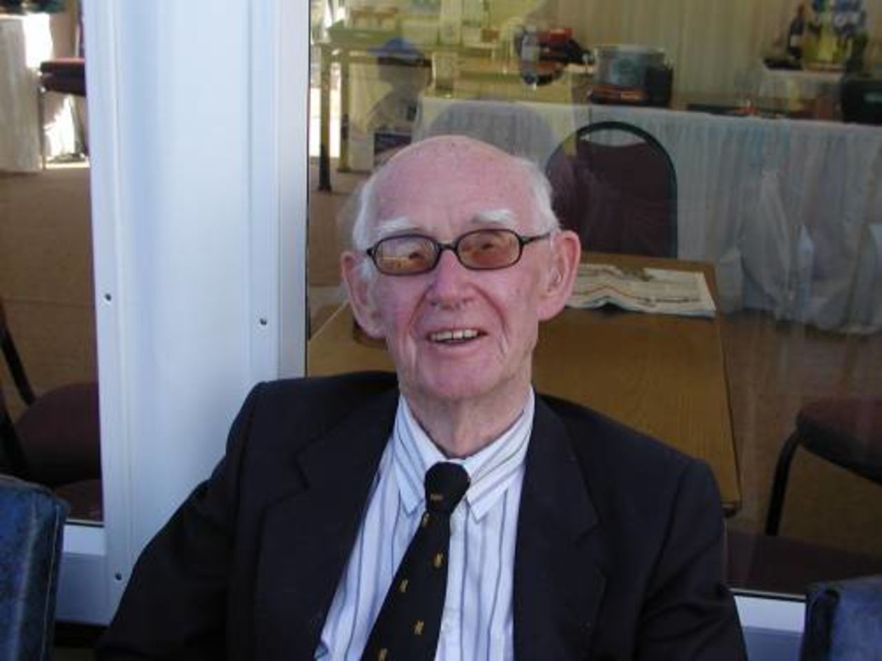Norman Olden's first visit to the Rose Bowl, he first attended a Hampshire game aged 10 some 81 years ago.