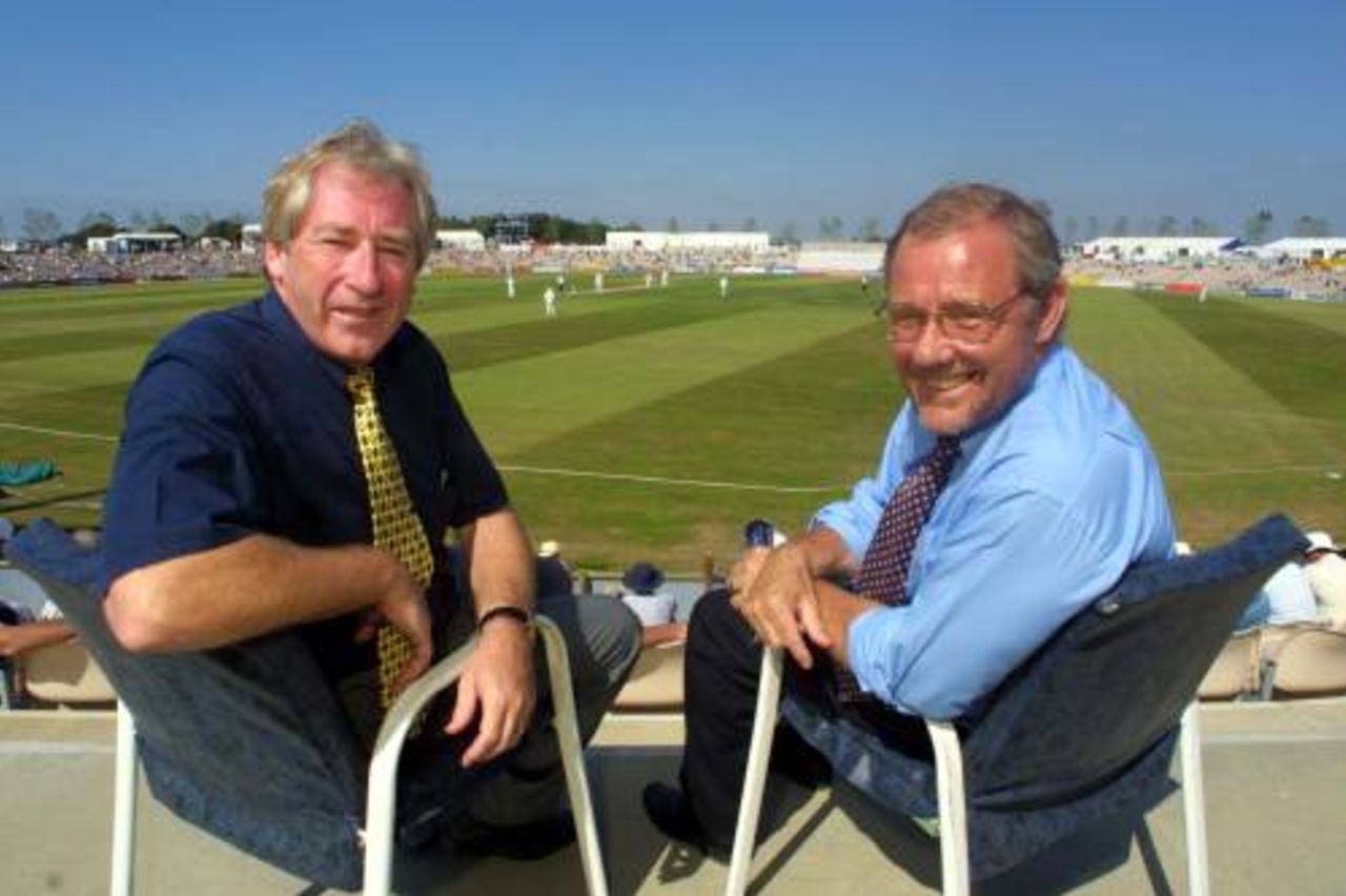 Rod Bransgrove, Hampshire Chairman and Richard Caborn, Sports Minister at the Aussie match