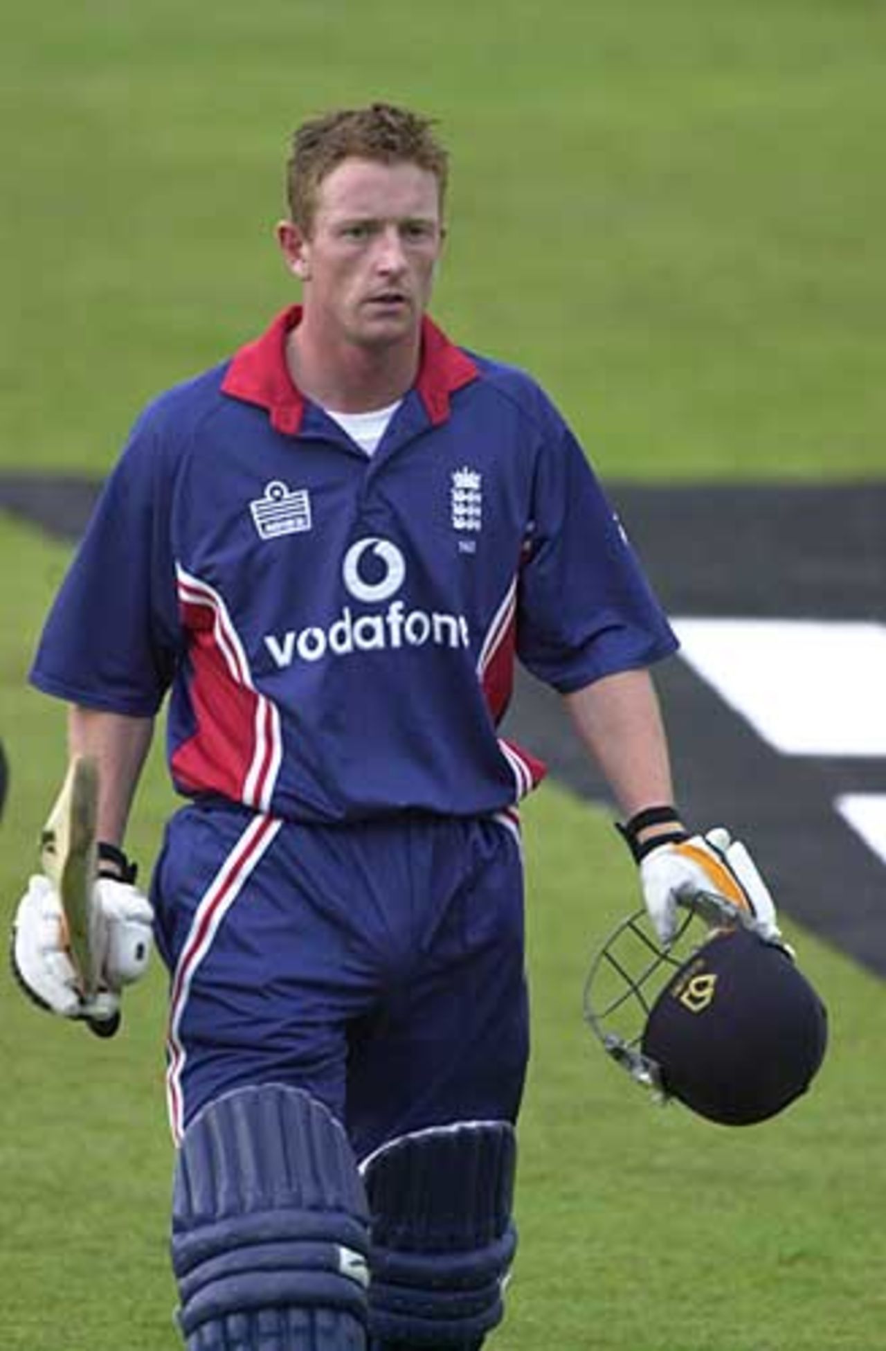 Paul Collingwood leaves the field after his innings of 38  kept England going to victory, England v Sri Lanka at Leeds, July 2002