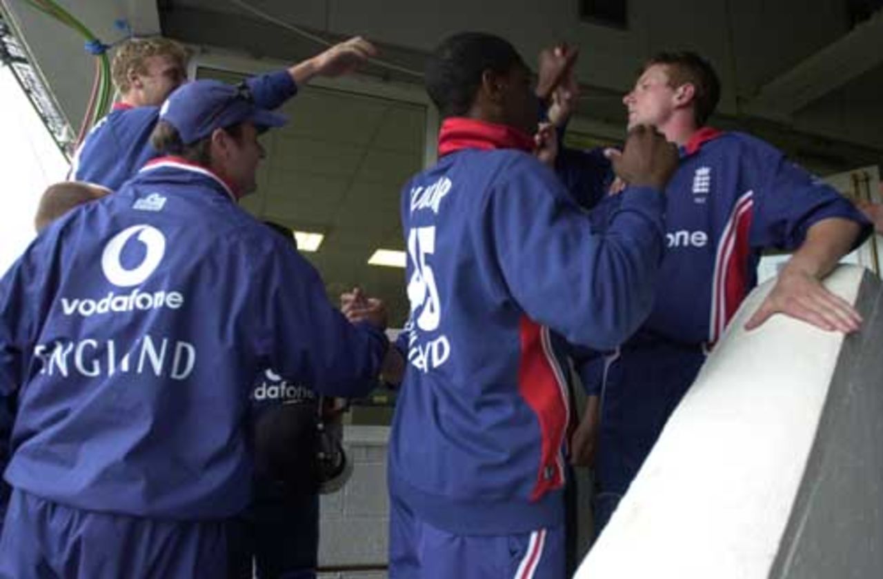 The England players relieved at the end of the match, England v Sri Lanka at Leeds, July 2002