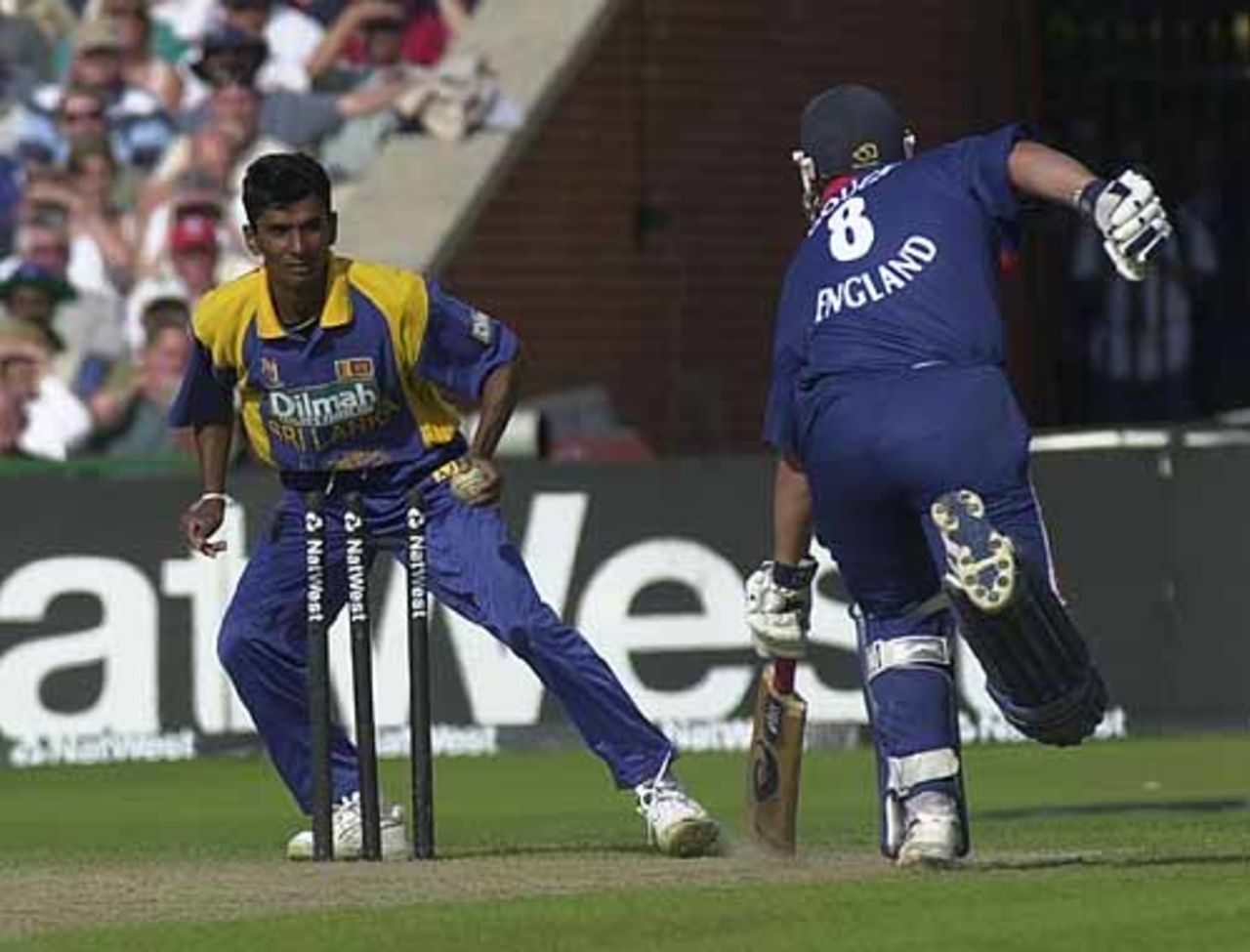 Chandana runs out Darren Gough and Sri Lanka win by 23 runs, England v Sri Lanka at Manchester, July 2002