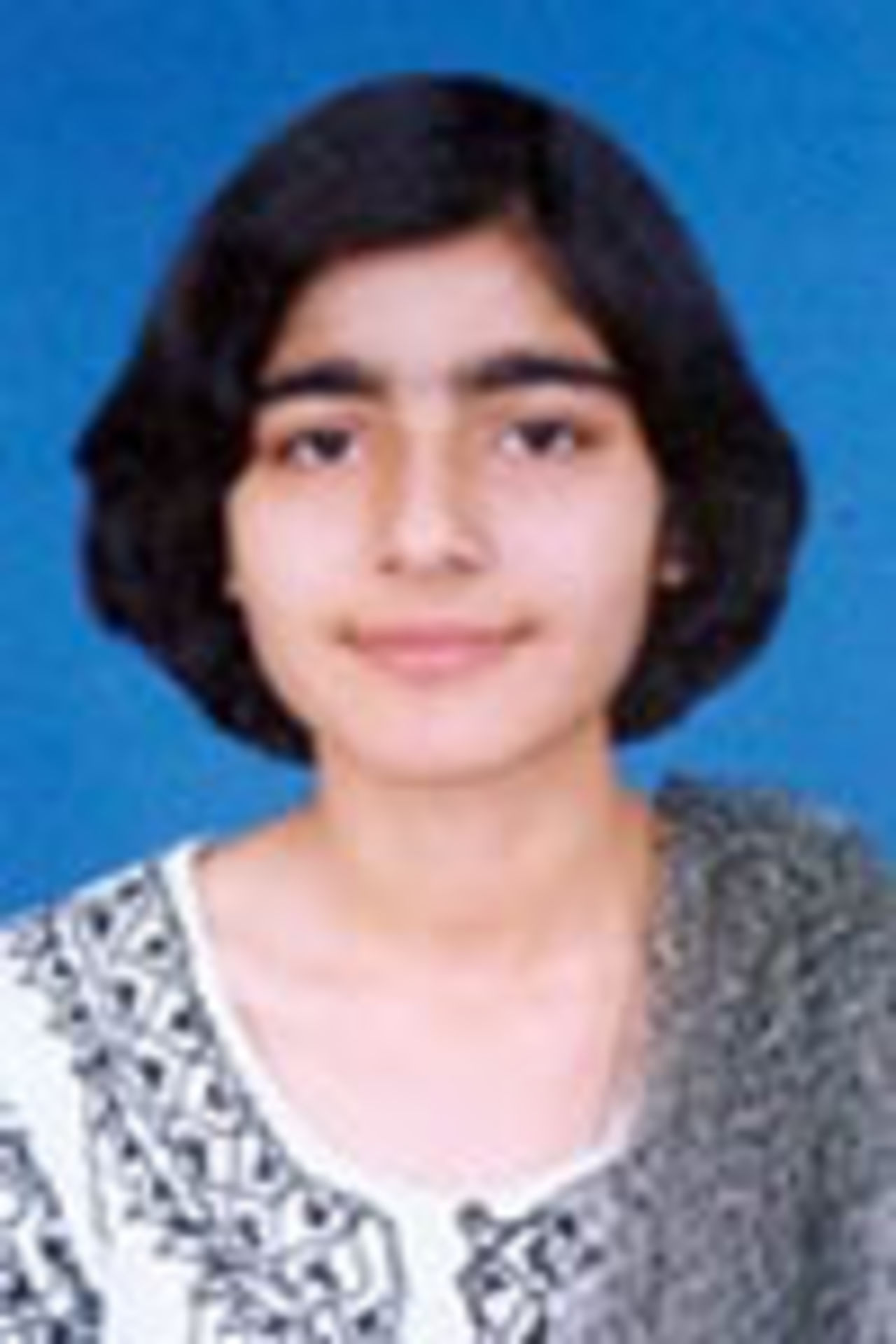 Mariam Jamil - Portrait, Punjab Women Cricket Team - Green