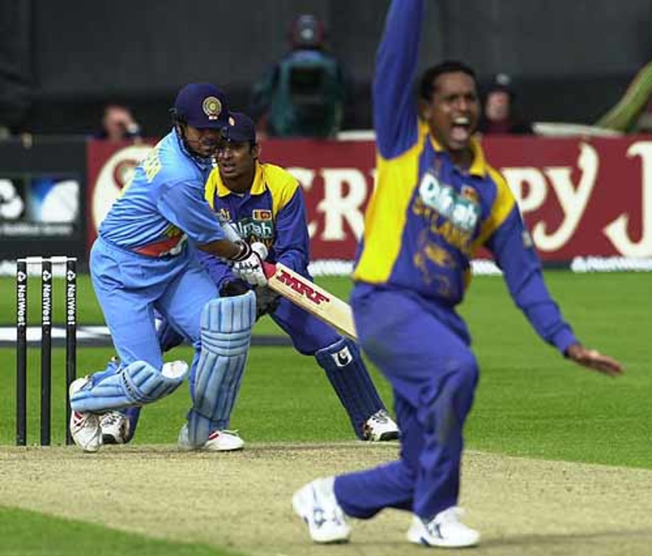 Samaraweera goes up for an lbw decision against Tendulkar but not out, India v Sri Lanka at Bristol 11th Jul 2002