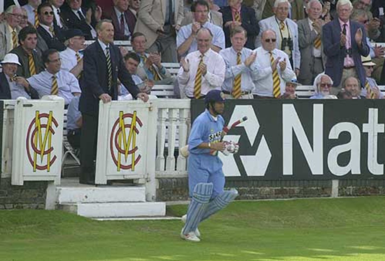 Tendulkar makes his entry to the arena as the MCC members applaud, NatWest Series Final, 13th July 2002