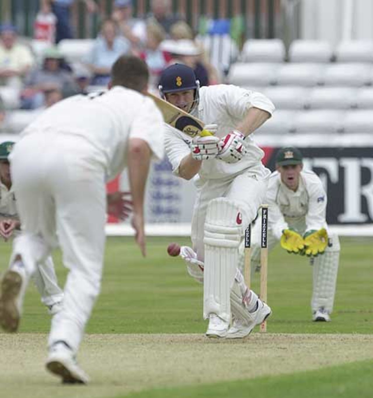 Andrew Gait pushes back through the line from a Smith delivery, Derby v Notts, Frizzell Div 2, July 2002