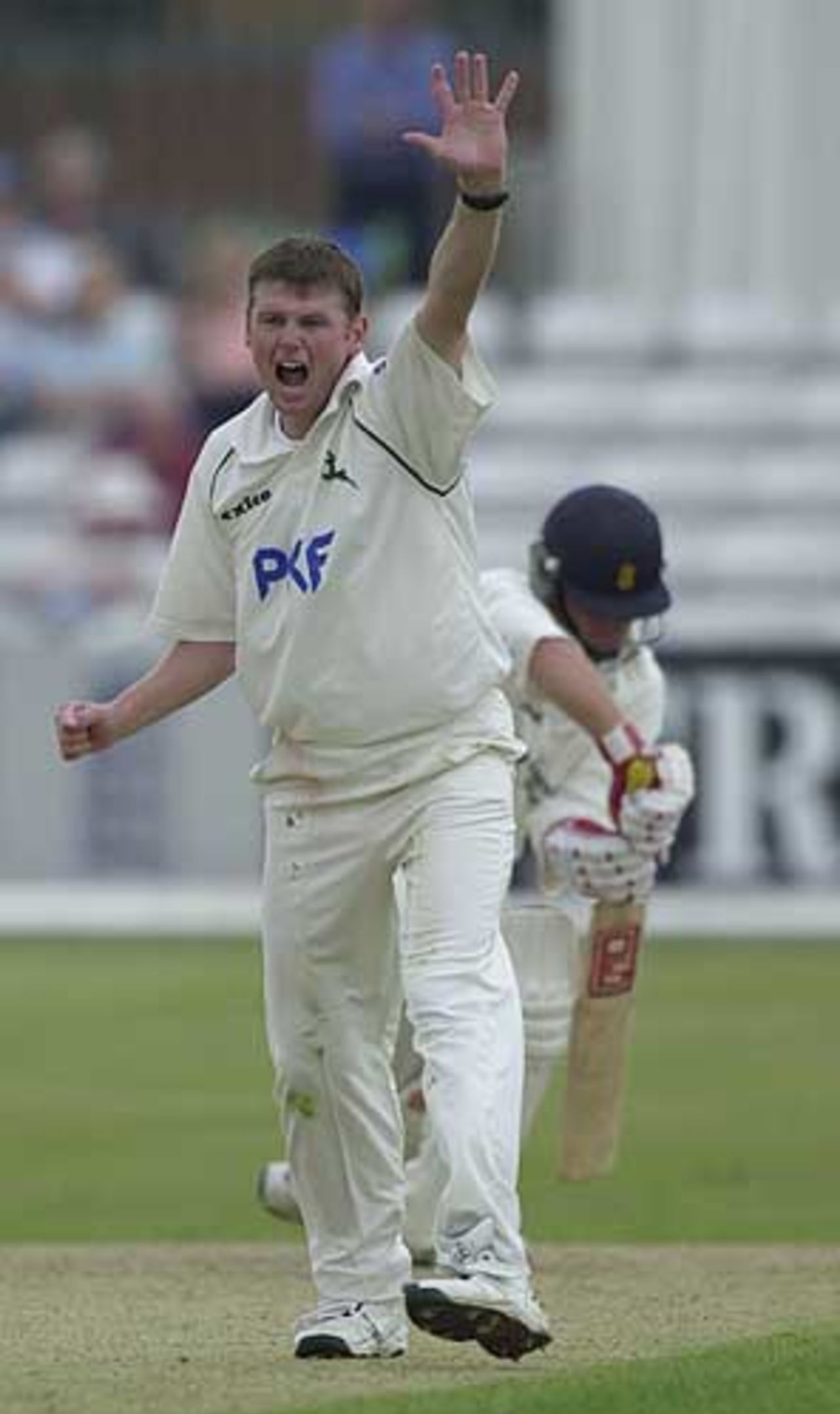 Andy Harris belts out an appeal against Selwood but the umpire did not agree to give him out, Notts and Derby at the County Ground Derby